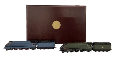 Lot 507 - BACHMANN; a box set comprising two Bachmann...
