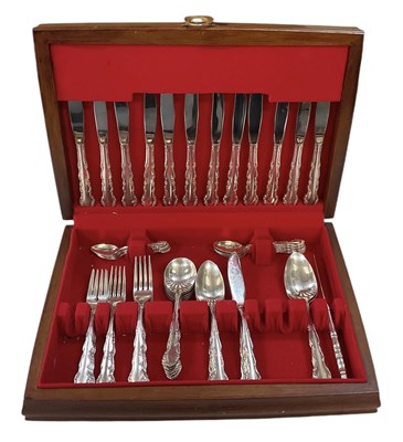 Lot 1233 - A part setting cased canteen of silver plated...