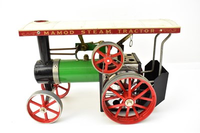 Lot 509 - MAMOD; a boxed steam tractor, model T.E.1a.