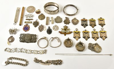 Lot 1473 - A collection of hallmarked silver and white...