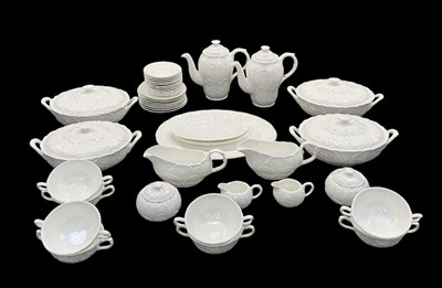 Lot 520 - WEDGWOOD & COALPORT; a part 'Countryware' tea...