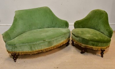 Lot 2373 - A late Victorian settee with shaped back, on...