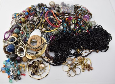 Lot 1557 - A group of mixed costume jewellery including...