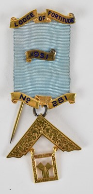 Lot 1398 - A Masonic 9ct gold jewel given to Worshipful...