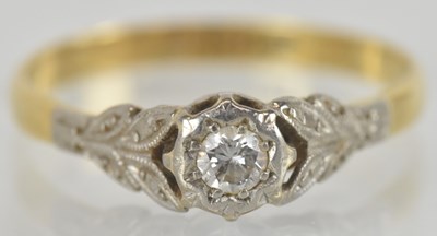 Lot 1494 - An 18ct gold diamond illusion set ring, size S,...