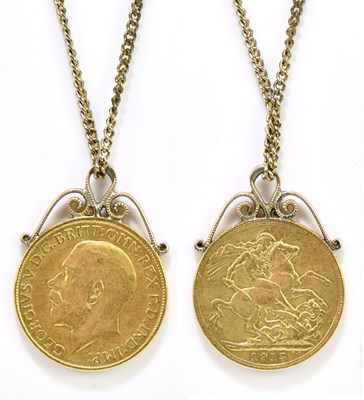 Lot 1853 - A George V full sovereign, 1915, with scroll...