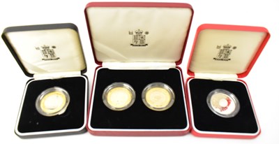 Lot 1610 - THE ROYAL MINT; a 1997 and 1998 United Kingdom...