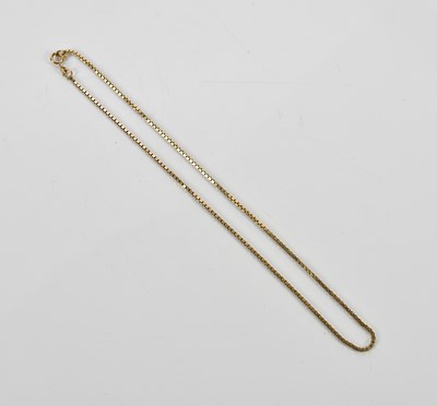 Lot 1641 - A 9ct yellow gold box link chain, 8.9g.