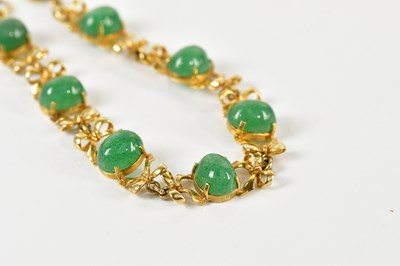 Lot 226 - A yellow metal and chrysoprase bracelet,...