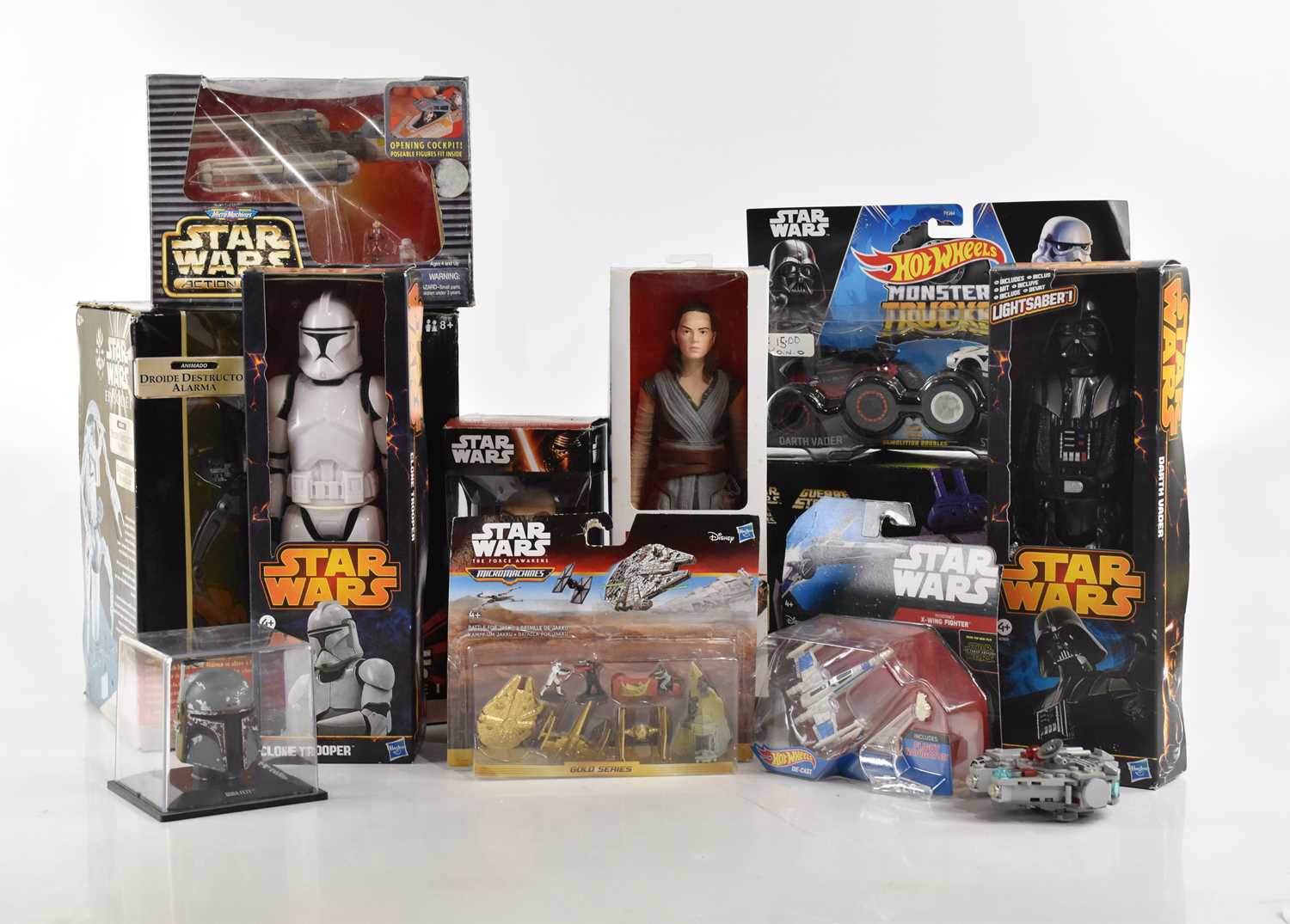 Lot 13 - STAR WARS; a collection of figures, vehicles...