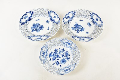 Lot 2748 - MEISSEN; three blue and white 19th century...
