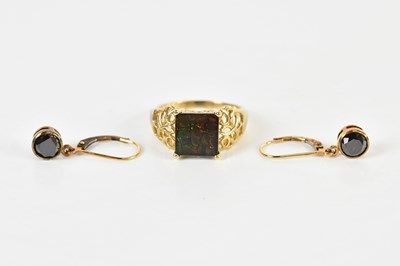 Lot 1488 - A 9ct yellow gold dress ring with pierced...
