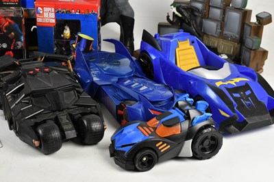 Lot 41 - BATMAN; a collection of figures, vehicles and...