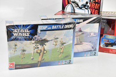 Lot 14 - STAR WARS; a collection of toys, figures and...
