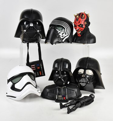 Lot 14 - STAR WARS; a collection of toys, figures and...
