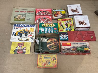 Lot 160 - A collection of table top board games,...