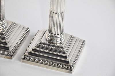 Lot 30 - HAWKSWORTH, EYRE & CO; a pair of Edward VII...