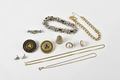 Lot 1572 - A 9ct yellow gold bracelet with padlock clasp,...