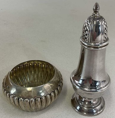 Lot 466 - A Victorian hallmarked silver sugar bowl with...