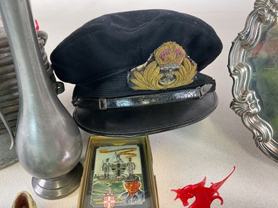 Lot 42 - A collectors' lot, to include a replica ship's...