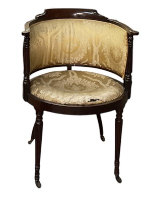 Lot 85 - DRUCE & CO; an early 20th century mahogany...