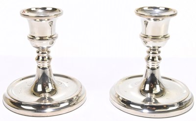 Lot 2167 - WI BROADWAY; a pair of Elizabeth II hallmarked...