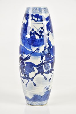 Lot 48 - A late 19th century Chinese blue and white...