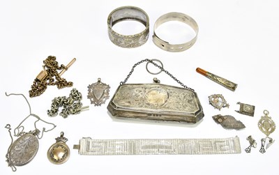 Lot 1566 - A small group of silver and white metal...
