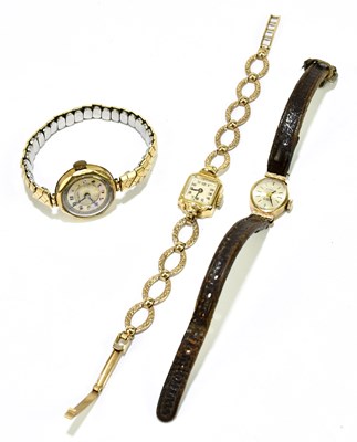 Lot 1687 - A lady's vintage 9ct yellow gold wristwatch...