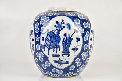 Lot 47 - A late 19th century Chinese blue and white...