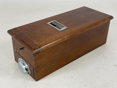 Lot 15 - An early 20th century mahogany cash till...