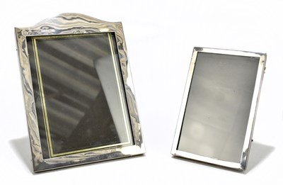 Lot 2421 - A George V hallmarked silver mounted...