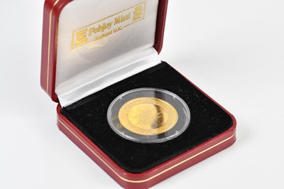 Lot 1472 - ROYAL HORTICULTURAL INTEREST; a 9ct gold medal,...