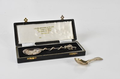 Lot 1380 - J D BEARDSMORE & CO; an Elizabeth II...