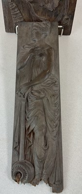 Lot 30 - A group of collectors' items including a...