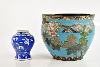 Lot 558 - A late 19th century Chinese blue and white...