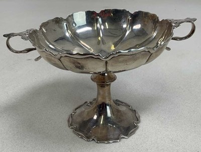 Lot 1054 - ELKINGTON; an Edwardian hallmarked silver twin...