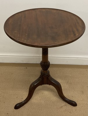 Lot 498 - A 20th century mahogany circular tripod table,...