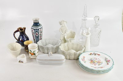 Lot 1613 - A collection of decorative ceramics including...