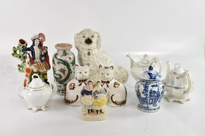 Lot 1615 - A Chinese Famille Verte vase, decorated with a...