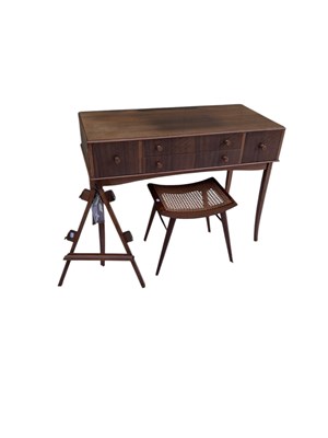 Lot 14 - HEALS; a 1950s mirror back dressing table,...