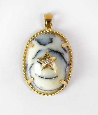 Lot 849 - A yellow metal pendant set with a moss agate...