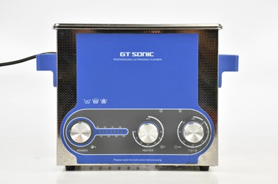 Lot 19 - A GT Sonic Professional ultrasonic cleaner.