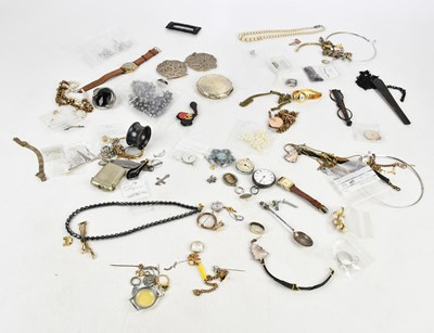 Lot 468 - A collection of assorted costume jewellery,...
