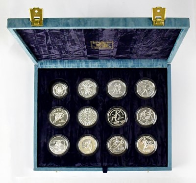 Lot 602 - A collection of eleven 1986 Commonwealth Games...