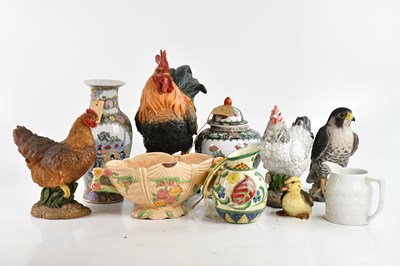 Lot 1471 - A collection of assorted decorative ceramics...