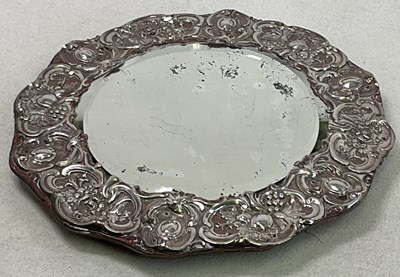 Lot 1106 - WALKER & HALL; a George V hallmarked silver...