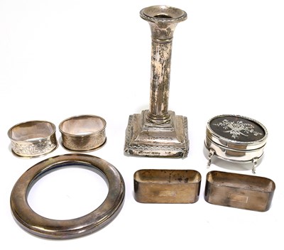 Lot 2425 - WILLIAM COMYNS; an Edward VII hallmarked...