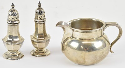 Lot 1192 - BARKER BROTHERS SILVER LTD; a George VI...
