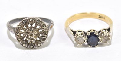 Lot 1258 - A yellow metal three stone ring